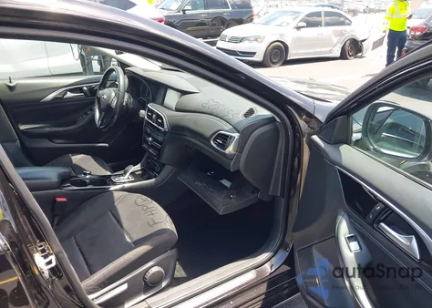 2017 Infiniti Qx30 from USA, damaged, VIN SJKCH5CP5HA016631